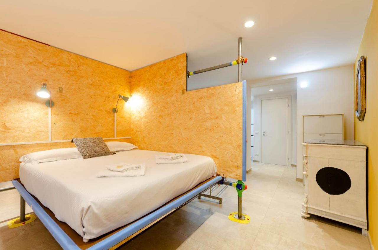 Joivy Vibrant Open-plan Apt For 6 In Historic Centre Apartment *