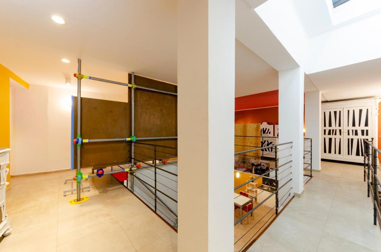 Joivy Vibrant Open-plan Apt For 6 In Historic Centre *